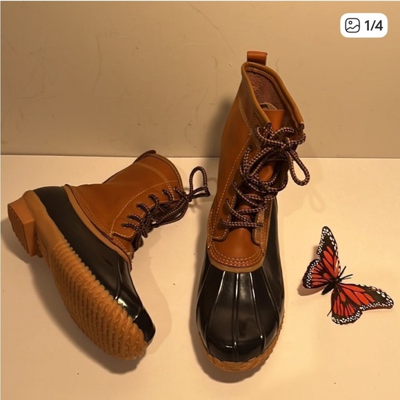 Lands' End Shoes - Lands' End Tan and Black Duck Boots